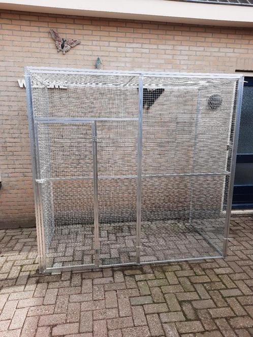 Aluminium voliere, Dieren en Toebehoren, Vogels | Hokken en Kooien, Zo goed als nieuw, Volière, Aluminium, Ophalen