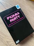 Spel: Pyjama Party, Ophalen of Verzenden, Zo goed als nieuw, Megableu