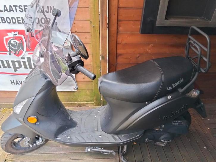 La souris city snorscooter, Fietsen en Brommers, Snorfietsen en Snorscooters, Zo goed als nieuw, Overige merken, Ophalen