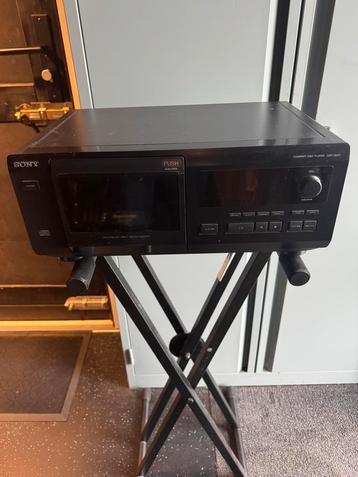 Sony cd speler voor 50 cd’s beschikbaar voor biedingen