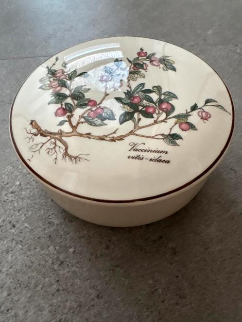 Villeroy & Boch Doosje - Rode Bosbes Design - Vintage Kerami, Antiek en Kunst, Antiek | Keramiek en Aardewerk, Ophalen of Verzenden