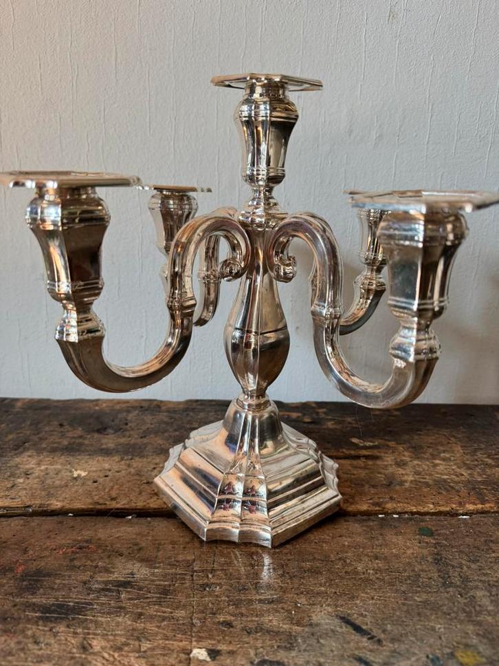 Mooie Oude / antieke kandelaar zilver / verzilverd?, Antiek en Kunst, Antiek | Kandelaars, Zilver, Ophalen of Verzenden