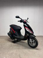 Piaggio Zip 100CC A1, Fietsen en Brommers, Scooters | Peugeot, Ophalen, Overige modellen, Piaggio, Zo goed als nieuw