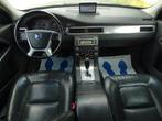 Volvo V70 2.4D Momentum - AUTOMAAT - LEDER - STOEL VERW - VO, Auto's, 15 km/l, Zwart, 179 €/maand, Diesel