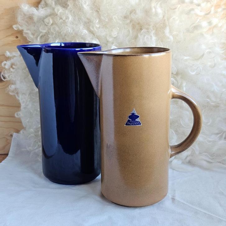 Huizen Holland Driehoek beige kan, Antiek en Kunst, Antiek | Servies los, Ophalen of Verzenden