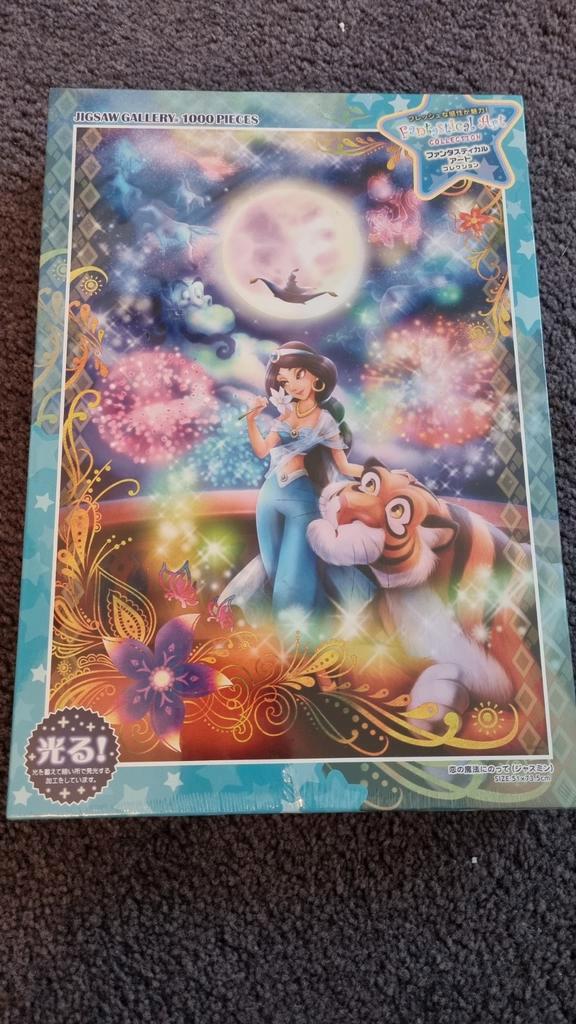 Nieuwe Disney Tenyo puzzel 1000, Hobby en Vrije tijd, Denksport en Puzzels, Nieuw, Legpuzzel, 500 t/m 1500 stukjes, Ophalen of Verzenden