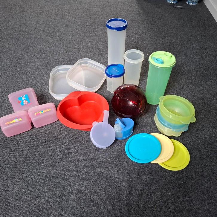 Tupperware 16 stuks, Huis en Inrichting, Keuken | Tupperware, Gebruikt, Schaal, Ophalen of Verzenden