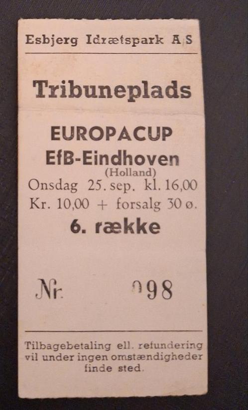 RUILEN TICKET 63/4 EC Esbjerg v PSV tegen thuiswedstrijd, Verzamelen, Sportartikelen en Voetbal, Zo goed als nieuw, PSV, Ophalen of Verzenden