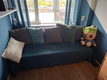 Slaapbank Ikea Alvdalen met Opbergruimte beschikbaar voor biedingen