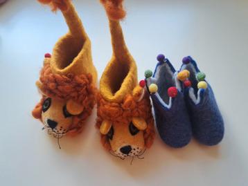 Leuke wollen babysloffen  beschikbaar voor biedingen