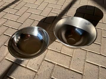 Metalen keuken schalen (RVS) beschikbaar voor biedingen