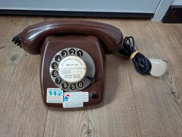 Vintage Bruine PTT Telefoon beschikbaar voor biedingen