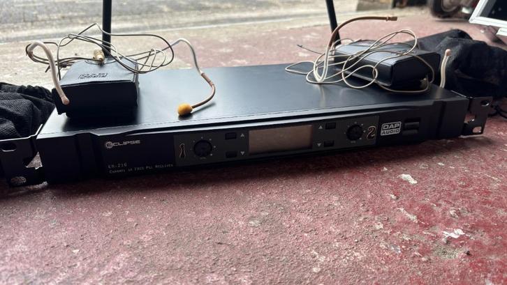 DAP audio draadloze ontvanger met 2 headsets, Muziek en Instrumenten, Microfoons, Zo goed als nieuw, Overige typen, Draadloos