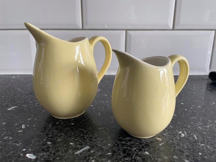 2 kleinste Riga model kannetjes Regout/Sphinx, Antiek en Kunst, Antiek | Servies los, Ophalen of Verzenden