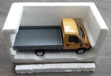 Jaar 2000 Modelauto IVECO FIAT Agritec Model Vrachtwagen beschikbaar voor biedingen