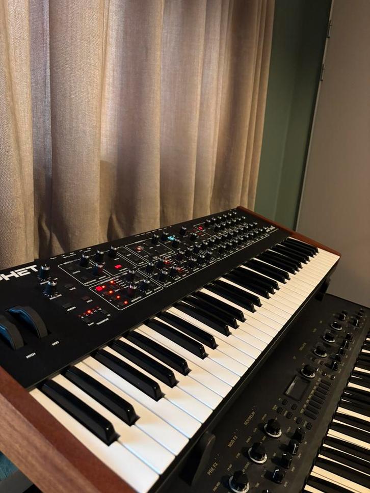 Sequential Prophet Rev2 - Analoge Synthesizer, Muziek en Instrumenten, Synthesizers, Zo goed als nieuw, 61 toetsen, Overige merken