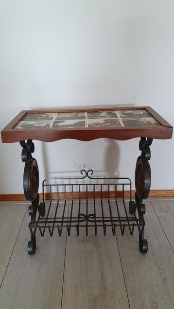 Bijzettafel eiken met lectuurbak ▪︎ 8 nostalgische tegels beschikbaar voor biedingen