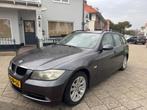 BMW 2.0 318 I Touring leer/ airco dealer onderh !!, 13 km/l, Achterwielaandrijving, Beige, 4 cilinders