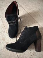 Tommy Hilfiger enkellaarsjes mt 41, Kleding | Dames, Schoenen, Ophalen of Verzenden, Zo goed als nieuw, Zwart