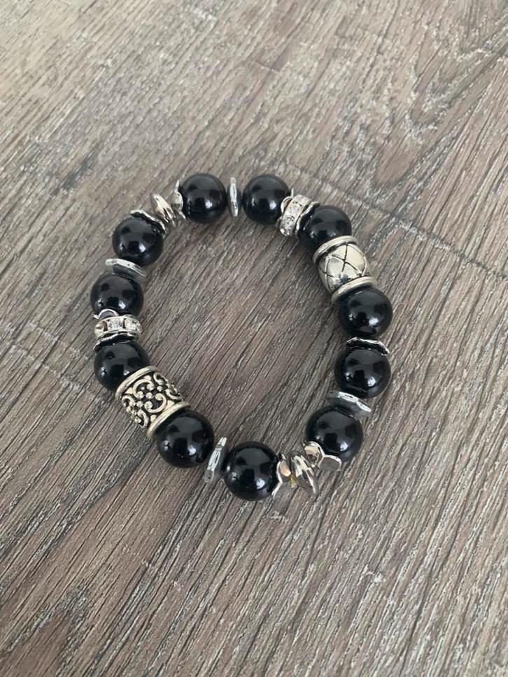 Partij 15 stuks mooie armbanden zwart A106, Sieraden, Tassen en Uiterlijk, Armbanden, Nieuw, Zwart, Ophalen of Verzenden