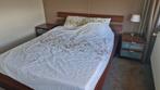 Bed kersenhout en lattenbodem, afmeting 1.60m, Ophalen, Gebruikt, Bruin, Tweepersoons