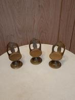 Drie Franse koperkleurige stoeltjes poppenhuis, Ophalen of Verzenden, Gebruikt, Poppenhuis