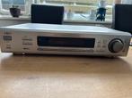 Tuner akai AT-1200 zeer goede ontvangst, Audio, Tv en Foto, Tuners, Ophalen of Verzenden, Zo goed als nieuw