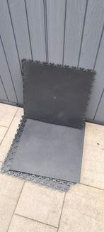 10 garage tegels, 50 x 50 cm, 7 mm dik, Gebruikt, 40 tot 60 cm, Ophalen of Verzenden, Vloertegels