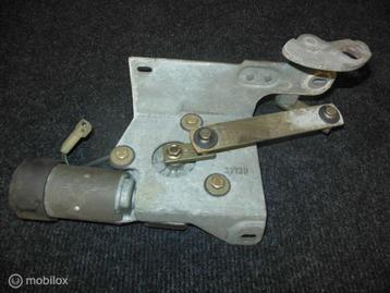 Wissermotor/ mechanisme achter Porsche 928 ('78-'95) beschikbaar voor biedingen