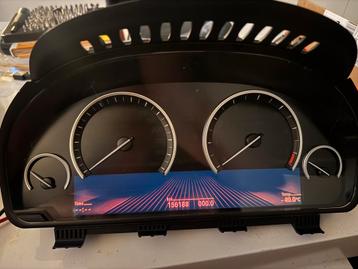 BMW 6WA Cluster Teller (F01/F10/F11/F15) Benzine beschikbaar voor biedingen