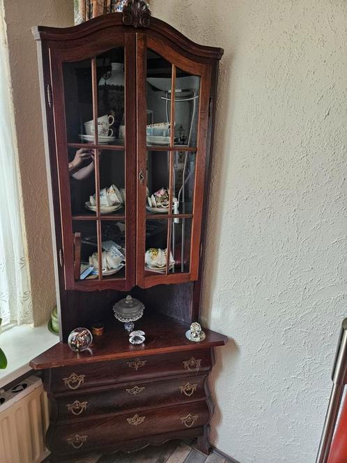 Antiek Hoekkastje met Glazen Deuren, Antiek en Kunst, Antiek | Meubels | Kasten, Ophalen