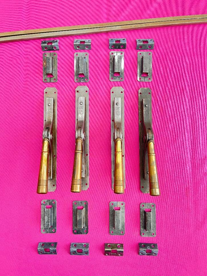 Oude messing pomp espagnoletten / deur espagnolet, greep,, Antiek en Kunst, Curiosa en Brocante, Ophalen of Verzenden