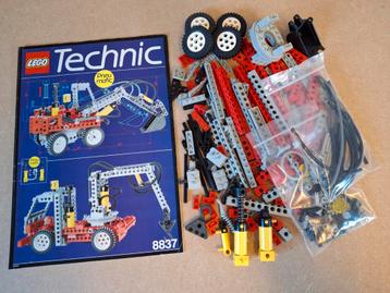 Lego 8837 Pneumatic Excavator. Jaren 90 Technic  beschikbaar voor biedingen