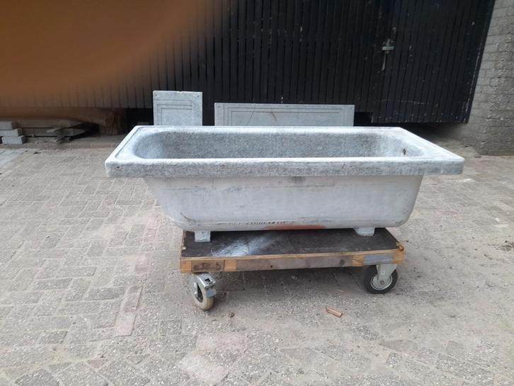 Granito composiet badkuip, Doe-het-zelf en Verbouw, Sanitair, Zo goed als nieuw, Ophalen