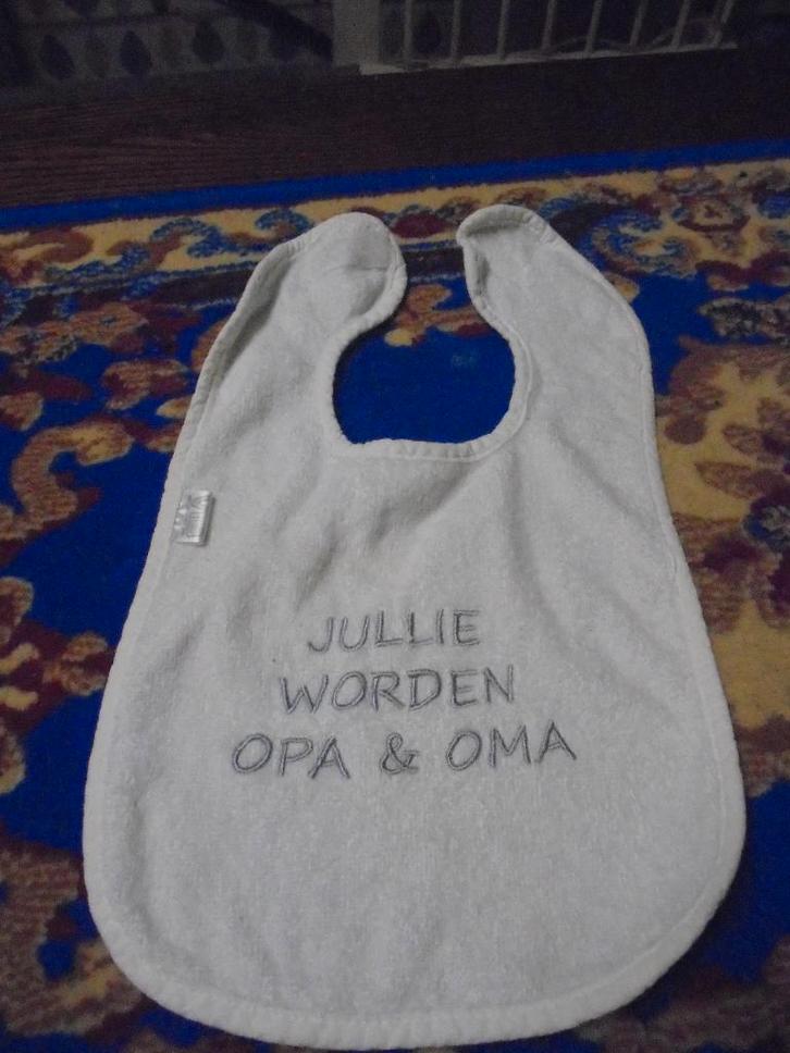 slabbertje jullie worden opa en oma, Kinderen en Baby's, Babyvoeding en Toebehoren, Zo goed als nieuw, Overige typen, Ophalen