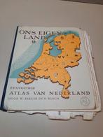 Antiek vintage schoolboek atlas aardrijkskunde Nederland, Boeken, Atlassen en Landkaarten, Gelezen, Overige atlassen, Dijkstra