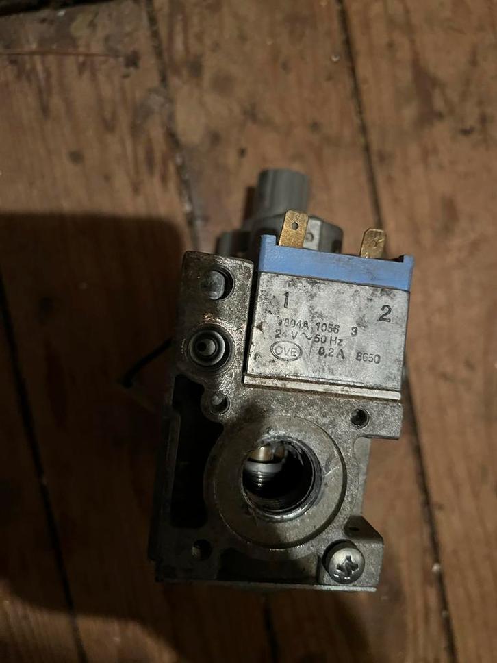 Honeywell Gasklepregelaar VR Ketel(feroli 1985), Witgoed en Apparatuur, Onderdelen en Toebehoren, Gebruikt, Ophalen