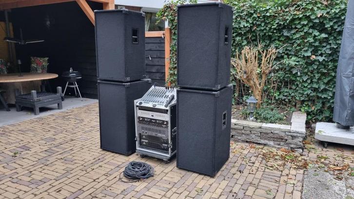 Dikke geluid set dubbel 18 inch subs + toppen + vol rack, Audio, Tv en Foto, Luidsprekers, Zo goed als nieuw, Complete surroundset