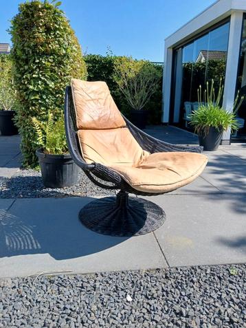  Gerard van der Berg Montis vintage design fauteuil.  beschikbaar voor biedingen