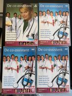 De Co-assistent DVD Boxset (Seizoen 1 & 2), Cd's en Dvd's, Dvd's | Tv en Series, Alle leeftijden, Boxset, Drama, Ophalen of Verzenden