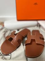 Hermes Oran slippers, Kleding | Dames, Schoenen, Slippers, Bruin, Ophalen of Verzenden, Gedragen