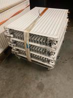 Radiatoren gebruikt, Doe-het-zelf en Verbouw, Verwarming en Radiatoren, 30 tot 80 cm, Gebruikt, Radiator, Ophalen of Verzenden