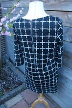 Jurk zwart/ wit kant Vegas mt M Vaste prijs, Maat 38/40 (M), Zwart, Vegas, Ophalen of Verzenden