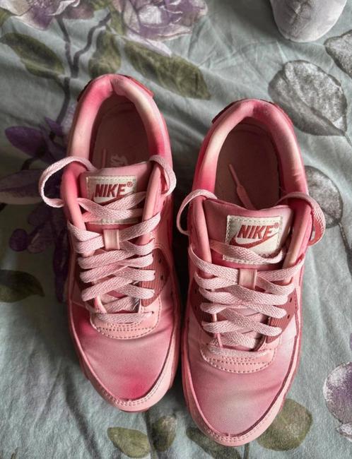 Originele Nike air max 90, Kleding | Dames, Schoenen, Zo goed als nieuw, Sneakers of Gympen, Roze, Ophalen of Verzenden