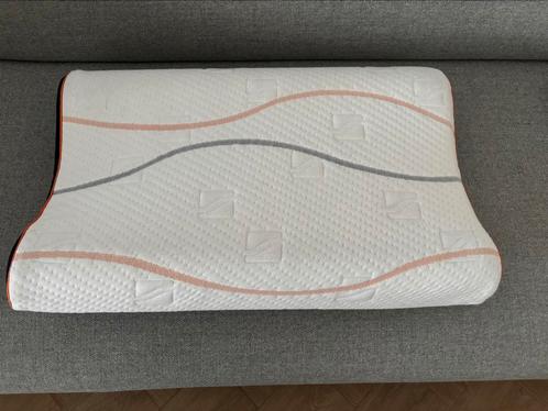 Beter Bed M-line Hoofdkussen wave pillow Mline, Huis en Inrichting, Woonaccessoires | Kussens, Nieuw, Wit, Ophalen of Verzenden