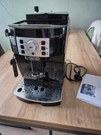 DeLonghi Magnificas, Witgoed en Apparatuur, Koffiezetapparaten, Ophalen, Zo goed als nieuw, Koffiemachine, Gemalen koffie