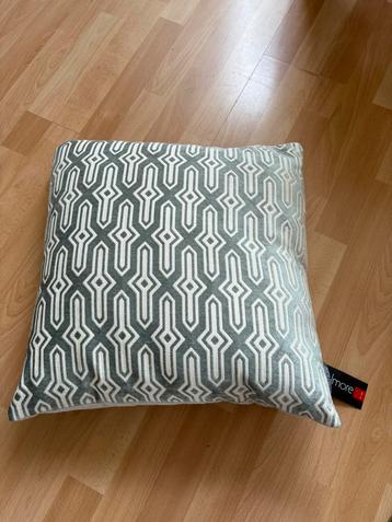 Colmore mooi groot vierkant sierkussen 50 x 50 cm NIEUW beschikbaar voor biedingen