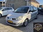 Renault Scenic 1.6-16V Conquest lange apk fijne hoge instap, Auto's, Gebruikt, 1295 kg, 4 cilinders, Bedrijf