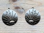 zwart witte opengewerkte ronde oorhangers - oorbellen, Sieraden, Tassen en Uiterlijk, Oorbellen, Overige materialen, Hangers, Zwart