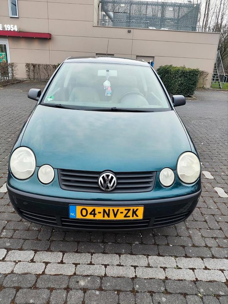 Volkswagen Polo 1.4 55KW AUT 2004 Groen APK TOT 11/2026, Auto's, Volkswagen, Bedrijf, Polo, Radio, Trekhaak, Benzine, E, Hatchback